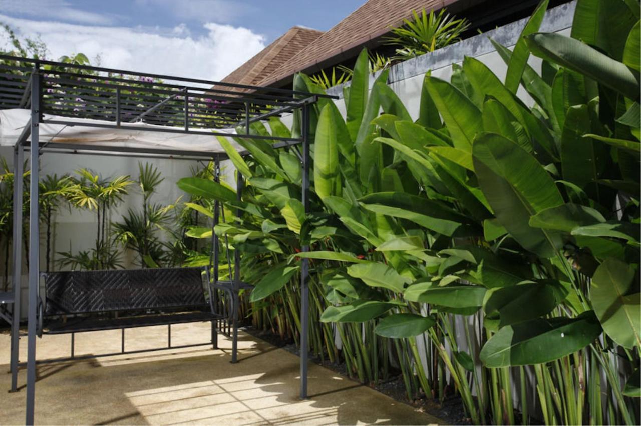 Exotic Boutique 4br Pool Toya, Gated Residence, Rawai Ban Saiyuan
