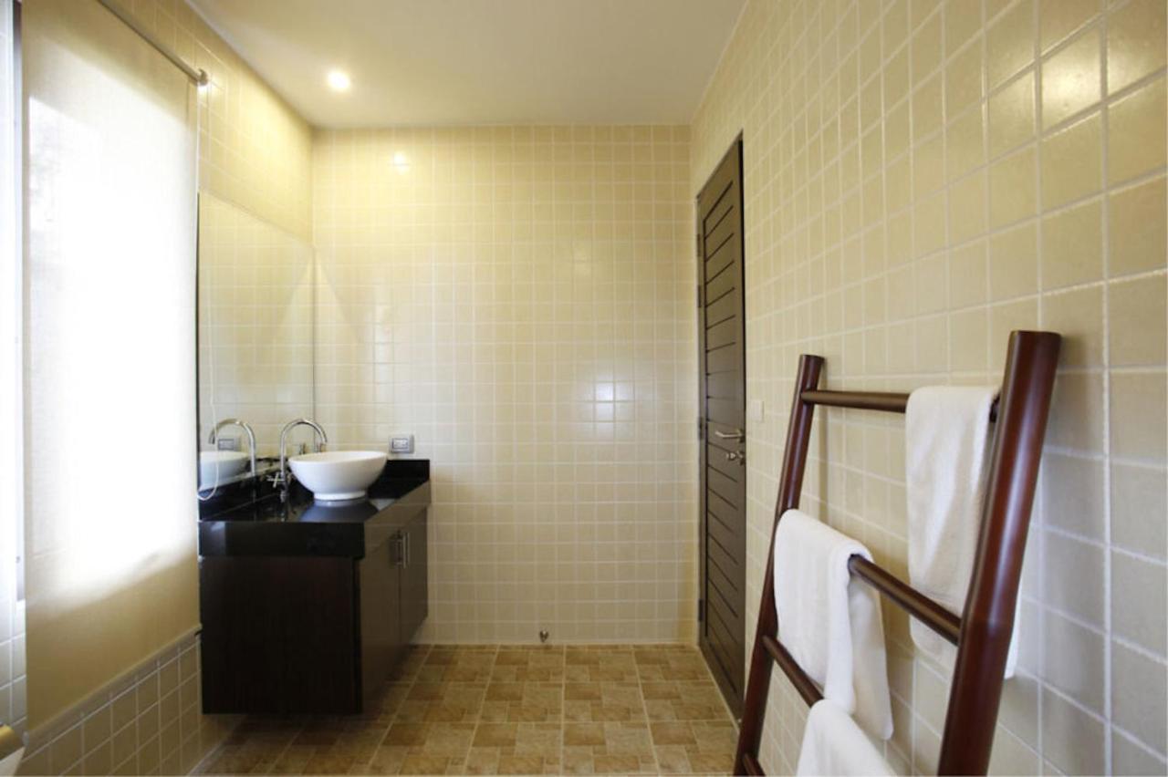 Exotic Boutique 4br Pool Toya, Gated Residence, Rawai *